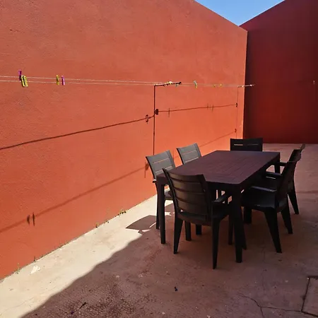 Le Matelot 3 Bedrooms 5 People Beachfront Apartamento