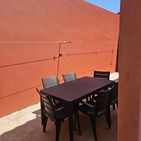 Le Matelot 3 Bedrooms 5 People Beachfront Port-la-Nouvelle