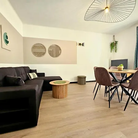 Apartamento Le Matelot 3 Bedrooms 5 People Beachfront Port-la-Nouvelle