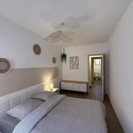 Le Matelot 3 Bedrooms 5 People Beachfront * Port-la-Nouvelle
