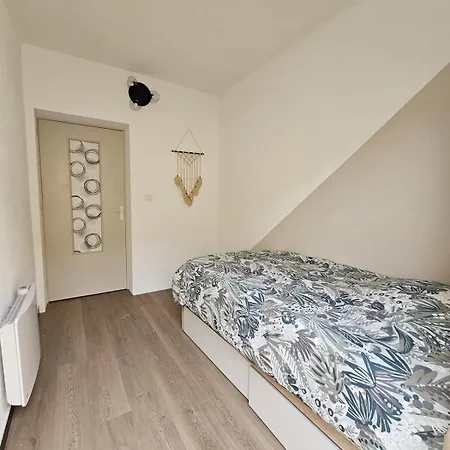 Apartamento Le Matelot 3 Bedrooms 5 People Beachfront Port-la-Nouvelle